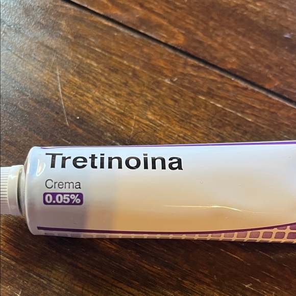 Cream - Picture 2 of 3